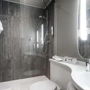ibis-milano-centro.italymilanhotels.net/